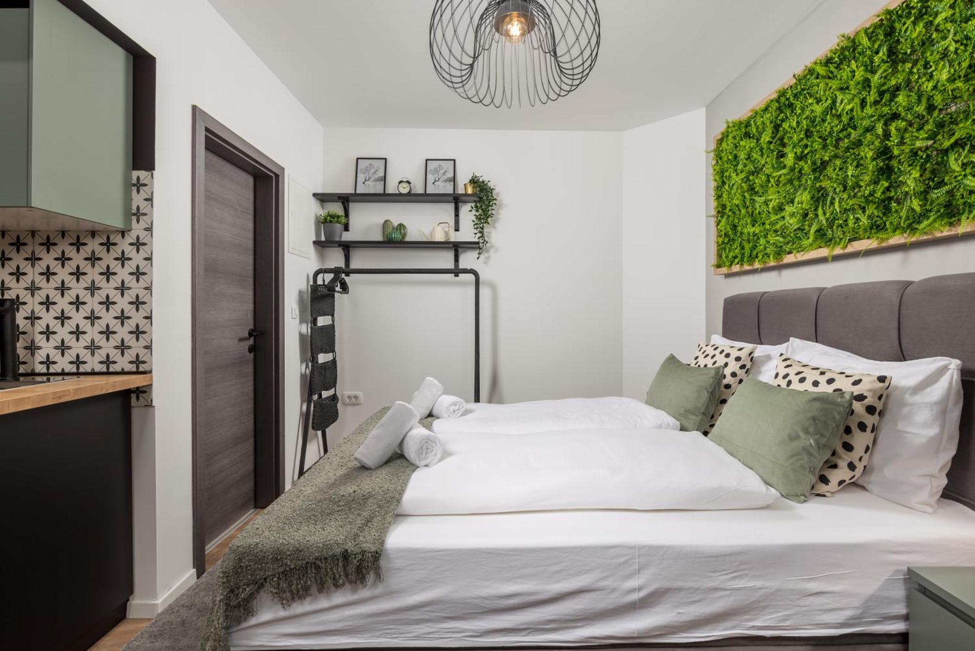 Apartments & Rooms One World Rijeka Exterior foto